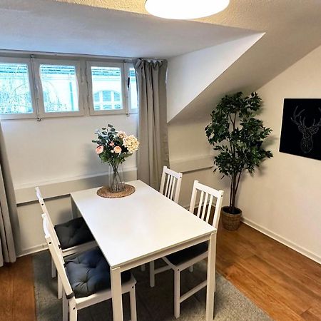 City-Apartment In Krefeld - Beuys Apartments - クレーフェルト エクステリア 写真