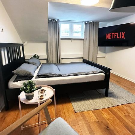 City-Apartment In Krefeld - Beuys Apartments - クレーフェルト エクステリア 写真