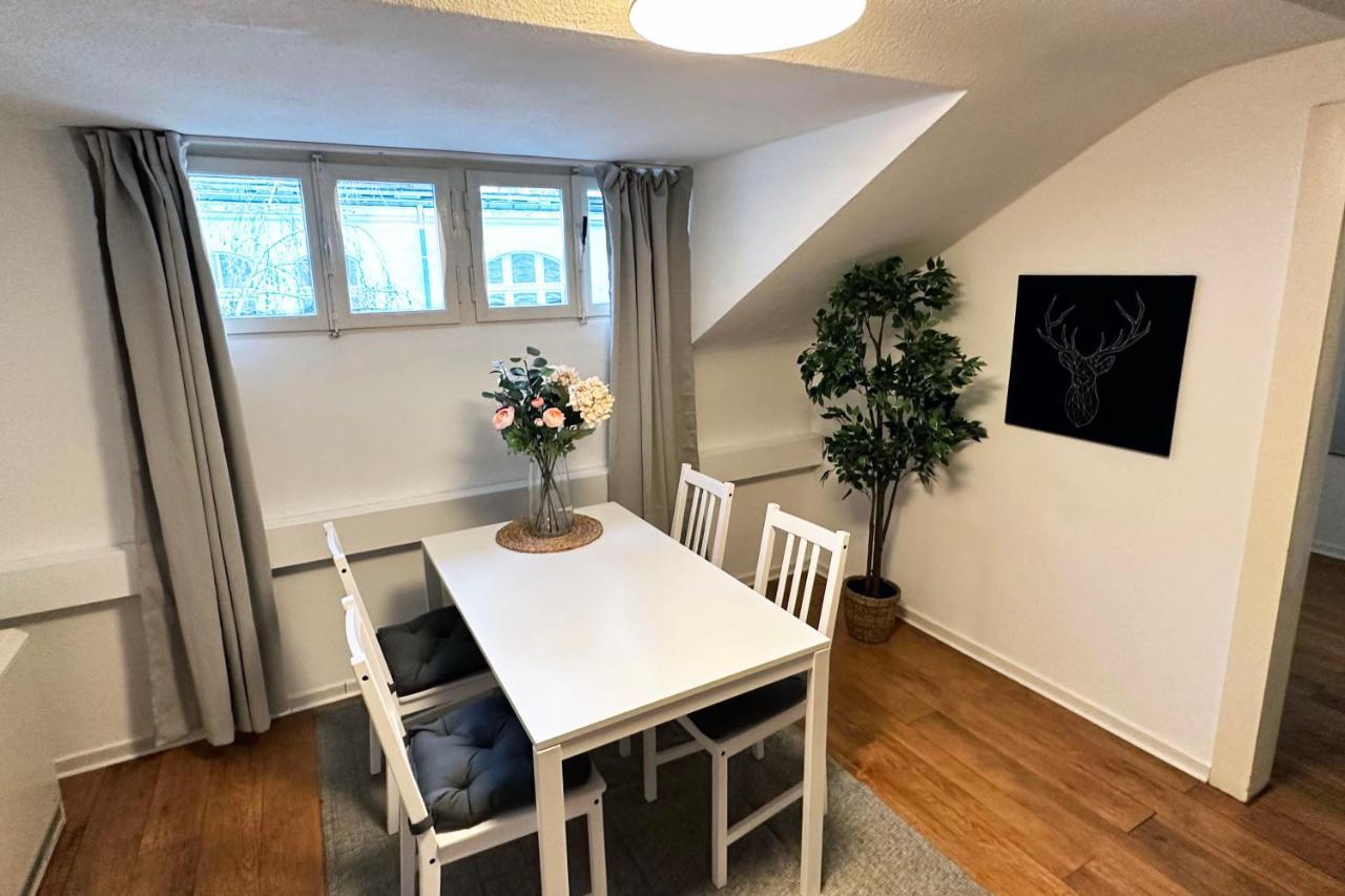 City-Apartment In Krefeld - Beuys Apartments - クレーフェルト エクステリア 写真